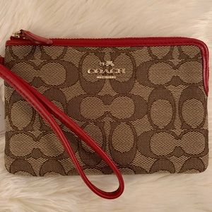**Never Used** Coach Corner ZIp Wristlet